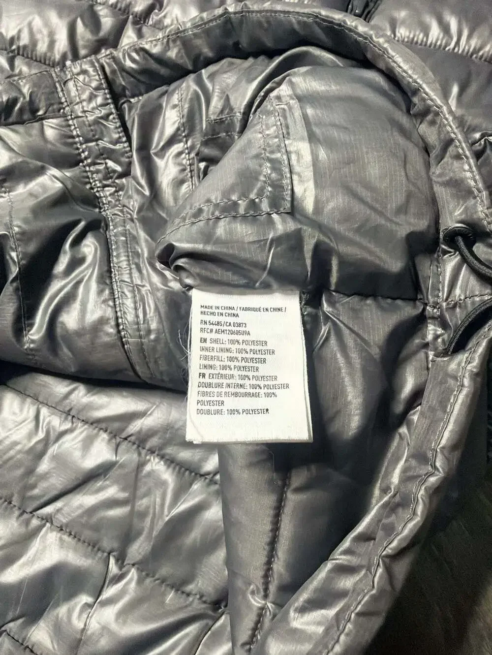 American Eagle Outfitters Mens Lightweight Quilted Puffer Vest
